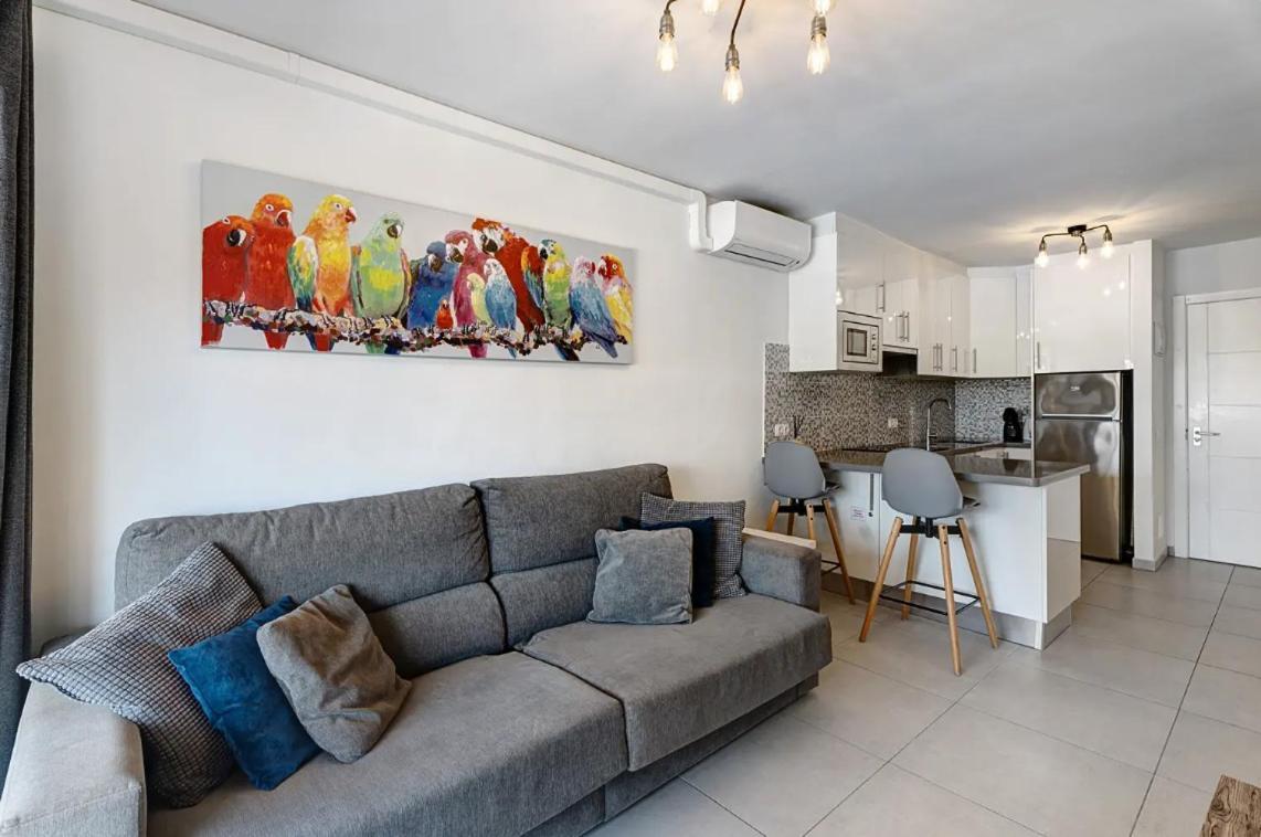 Apartamento De Lujo En Torre Del Sol, Playa De Las Americas アロナ エクステリア 写真