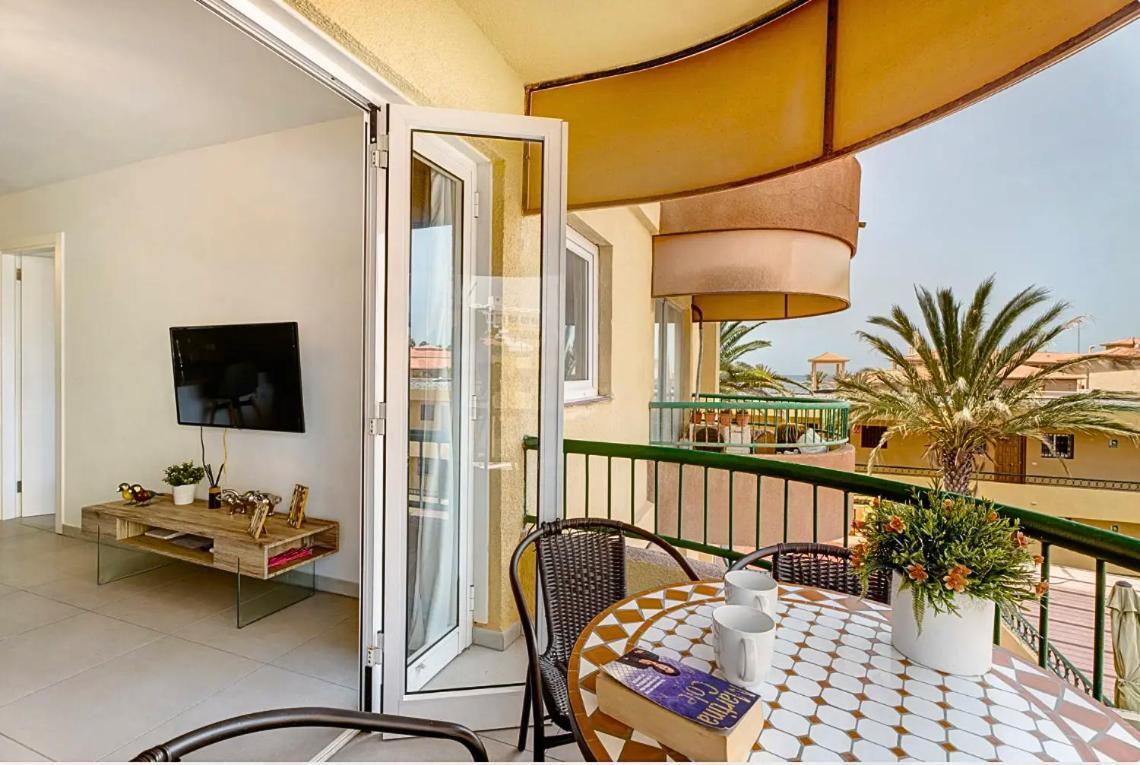 Apartamento De Lujo En Torre Del Sol, Playa De Las Americas アロナ エクステリア 写真